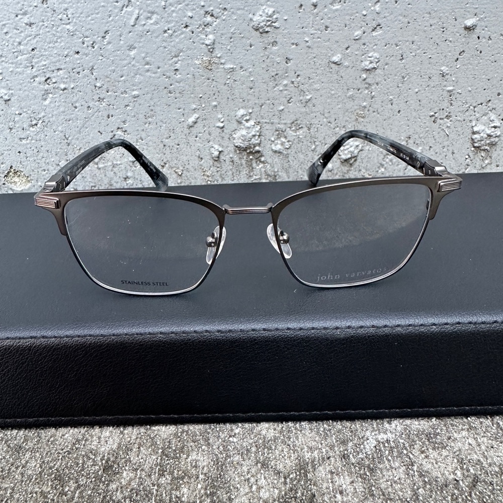 John Varvatos VJV189 52-18-145 Gunmetal Turtle Glasses - Picture 5 of 9